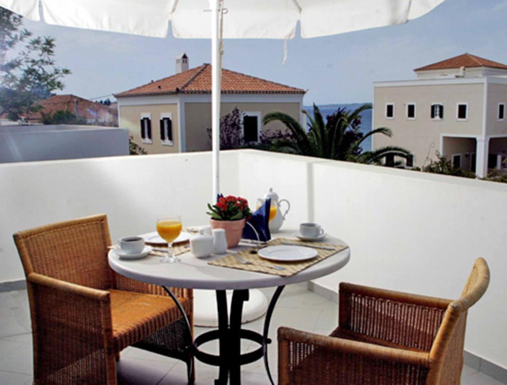 Nissia Traditional Residences Spetses Exterior photo